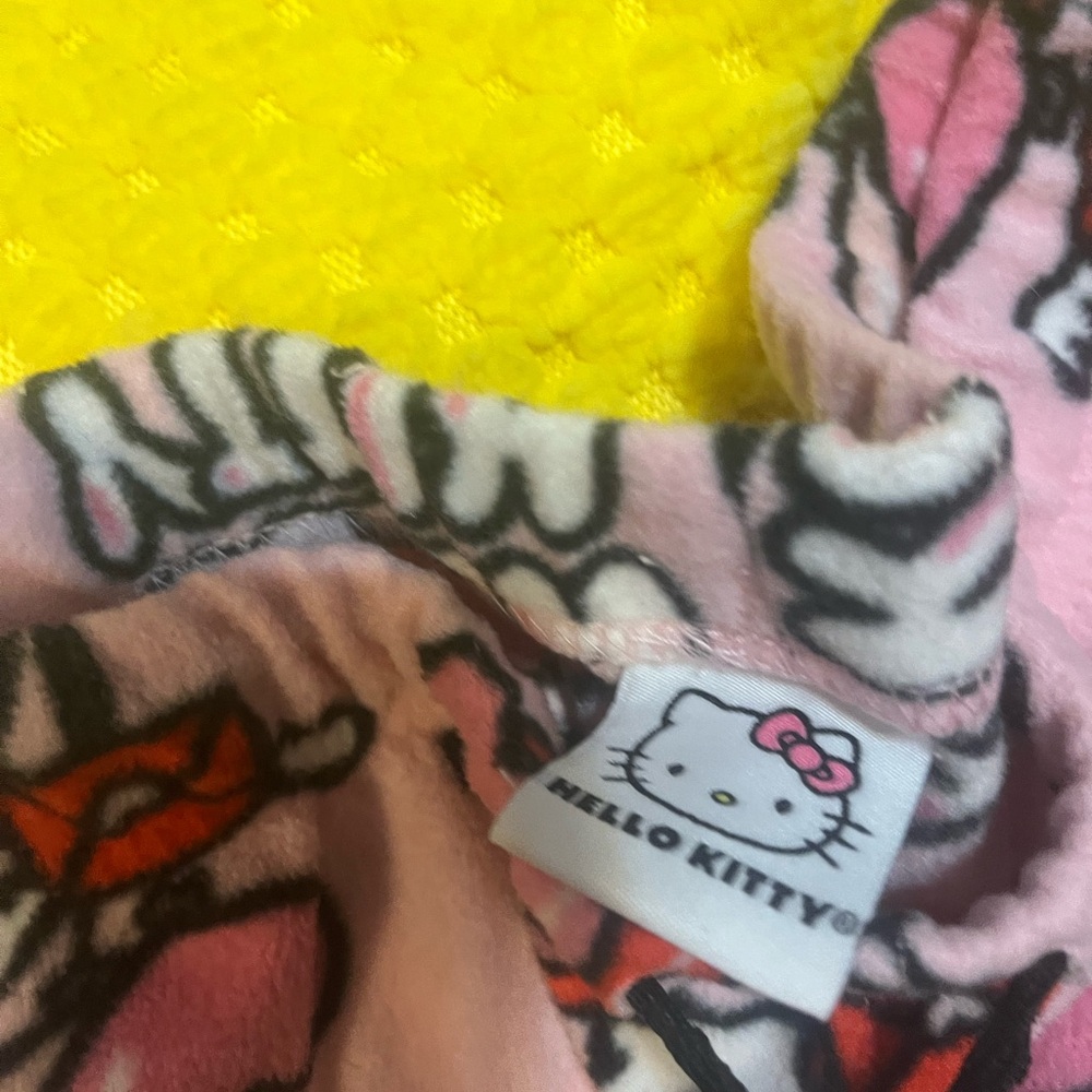 Hello Kitty Pink and White Fleece Pants - Picture 3 of 3